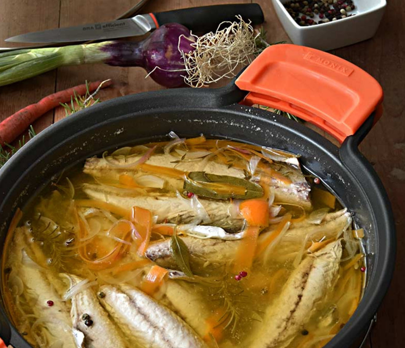 Скумбрия маринованная с цедрой апельсина