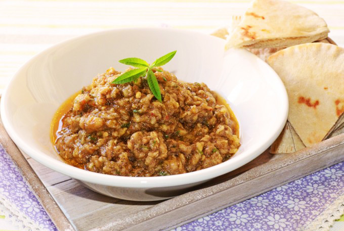 Икра из баклажанов и перцев